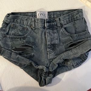 One Teaspoon Bandit shorts in a washed black